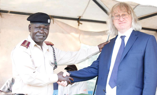 Gareth Kelly visiting Kenyan natives